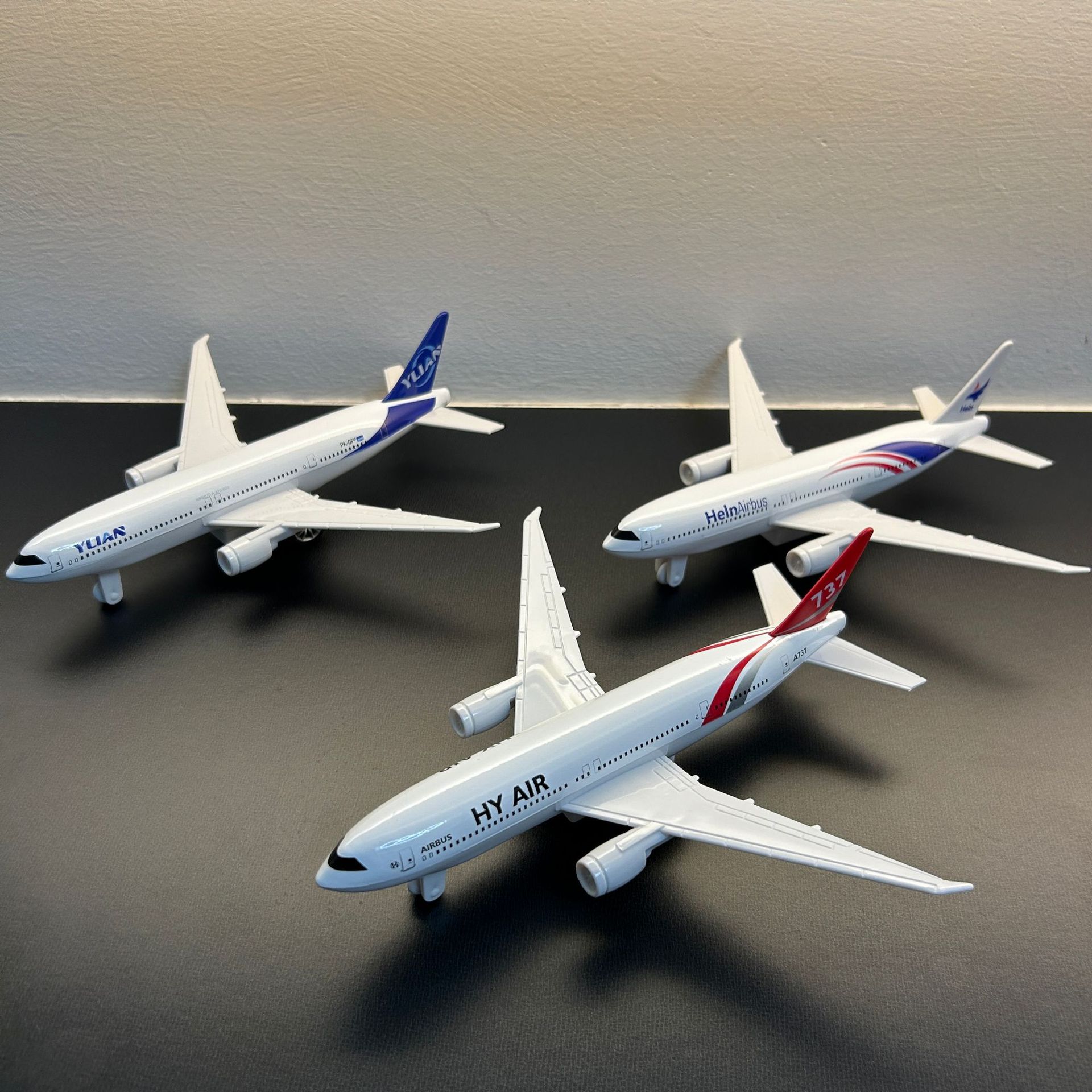 نموذج طائرة مصغر للأطفال، لعبة - مراجعة Kids Toys Supplier وسعره
