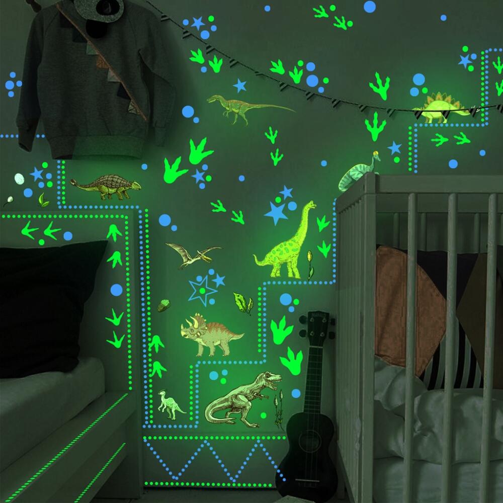 3 أوراق من ملصقات الحائط المضي - مراجعة Glow In Dark Stars وسعره