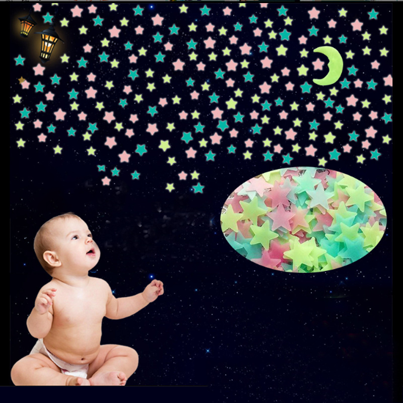 100 قطعة مضيئة ثلاثية الأبعاد  - مراجعة Glow In Dark Stars وسعره