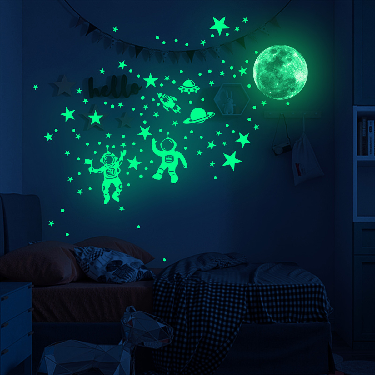 مضيئة القمر نجوم ملصقات جدار ل - مراجعة Glow In Dark Stars وسعره